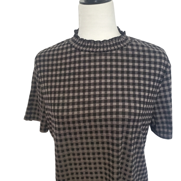 Suzy Shier Cowl Neck Grey and Black Gingham Short sleeve Dress - Picture 4 of 4